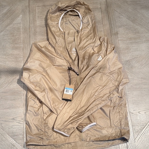 Nike ACG Other - Nike ACG Tan Windbreaker Jacket